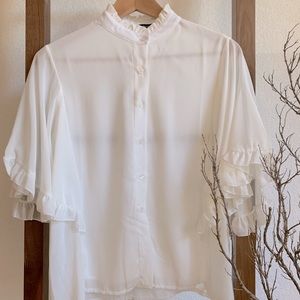 Woven Ruffle angel Sleeve Blouse